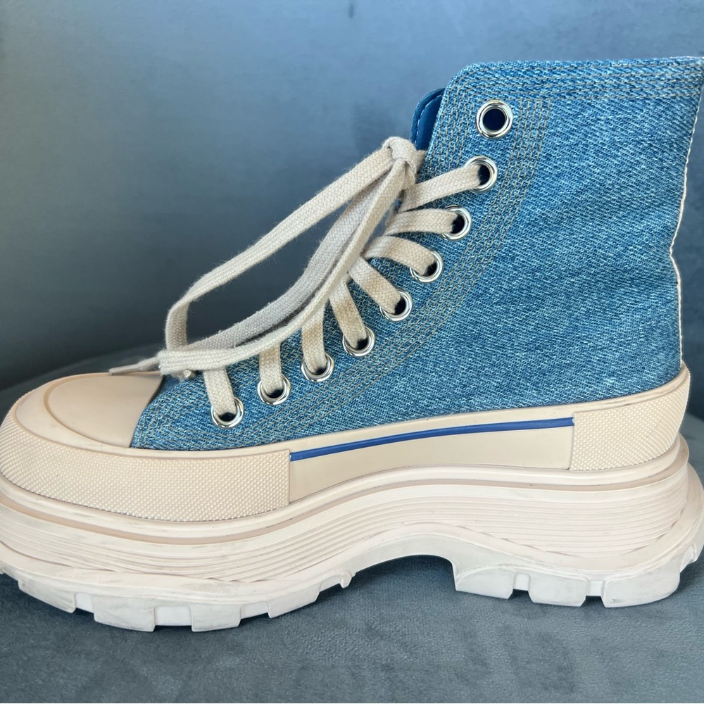 Alexander McQueen Women's Tread Slick Denim Platform Booties - Picture 8 of 13